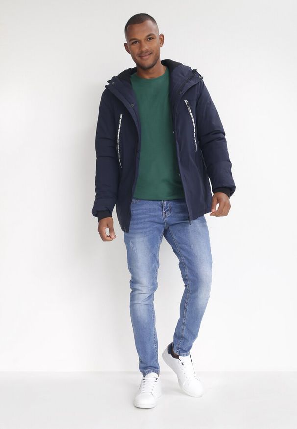 Born2be - Granatowa Kurtka Parka Thaelosyne. Okazja: na co dzień. Kolor: niebieski. Materiał: materiał. Długość rękawa: długi rękaw. Długość: długie. Wzór: gładki, jednolity. Sezon: jesień, wiosna. Styl: casual