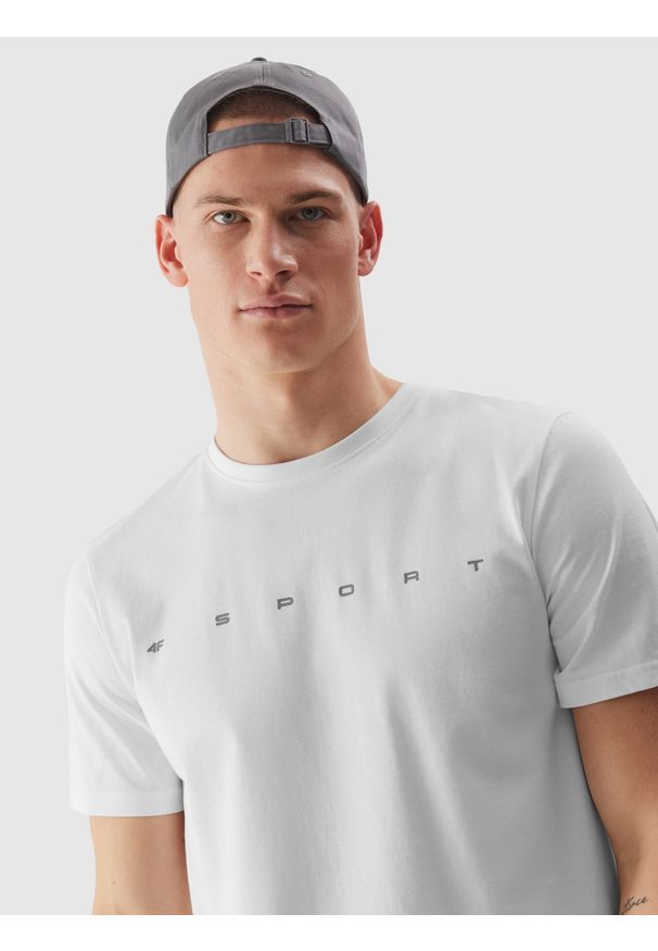 4f - 4F T-shirt regular z bawełny organicznej z nadrukiem męski - biały L. Okazja: na co dzień. Kolor: biały. Materiał: bawełna. Długość rękawa: krótki rękaw. Długość: krótkie. Wzór: nadruk. Styl: sportowy, klasyczny, casual