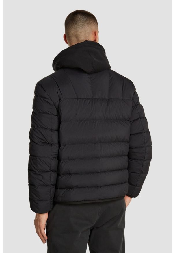 Tommy Jeans - TOMMY JEANS Czarna męska kurtka bez kaptura. Typ kołnierza: bez kaptura. Kolor: czarny