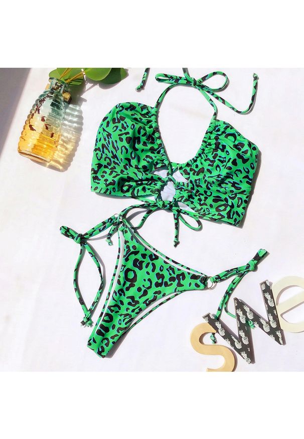 Intica - Bikini z usztywnianym topem i praktycznym dołem na plażę Pompilia. Kolor: wielokolorowy. Materiał: materiał