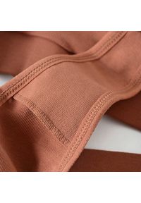 Intica - Stringi sportowe elastyczne do codziennych aktywności Eleanora. Kolor: biały. Materiał: tkanina, materiał #10