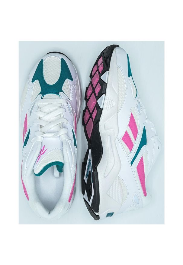 Buty do chodzenia męskie Reebok Aztrek 96. Zapięcie: sznurówki. Kolor: biały. Materiał: materiał, syntetyk, tkanina. Szerokość cholewki: normalna. Sport: turystyka piesza