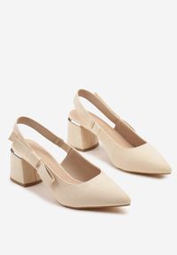 Born2be - Beżowe Sandały Vices na Obcasie ze Skórzaną Wkładką Bez Pięty Vevazira. Okazja: na co dzień. Zapięcie: sprzączka. Kolor: beżowy. Wzór: motyw zwierzęcy. Materiał: skóra. Sezon: lato. Obcas: na obcasie. Styl: casual, klasyczny, elegancki. Wysokość obcasa: średni #9