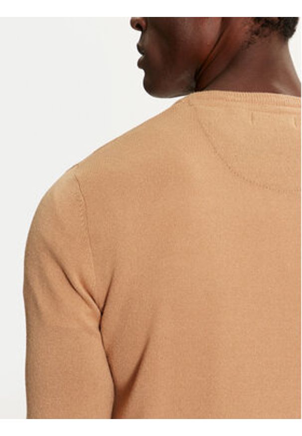 Brave Soul Sweter MK-230PARSEC6 Beżowy Regular Fit. Kolor: beżowy. Materiał: syntetyk