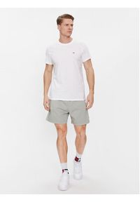 Tommy Jeans Komplet 2 t-shirtów DM0DM15381 Kolorowy Slim Fit. Materiał: bawełna. Wzór: kolorowy #8