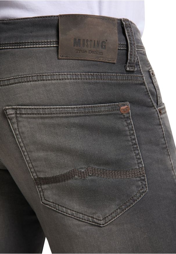 Mustang - MUSTANG CHICAGO SHORT DENIM BLACK 1007755 4000 313. Materiał: denim