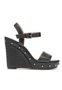 Kazar - Czarne sandały damskie. Zapięcie: pasek. Kolor: czarny. Materiał: skóra. Wzór: aplikacja. Obcas: na koturnie. Styl: rockowy #1