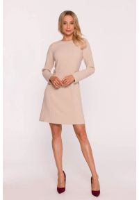 Stylove - Elegancka sukienka trapezowa z patkami w talii beżowa. Okazja: na co dzień, na imprezę. Typ kołnierza: typu klepsydra. Kolor: beżowy, niebieski, brązowy. Wzór: aplikacja, gładki. Typ sukienki: trapezowe. Materiał: poliester, wiskoza, tkanina. Długość rękawa: długi rękaw. Styl: elegancki. Długość: mini #8