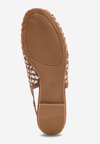 Renee - Brązowe Plecione Sandały Typu Slingback Ellariell. Okazja: na co dzień. Kolor: brązowy. Materiał: jeans, koronka. Wzór: ze splotem, koronka. Styl: casual #5