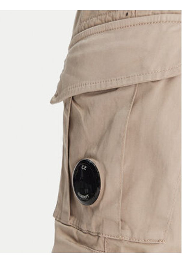 C.P. Company Spodnie materiałowe 18CMPA056A005694G Khaki Regular Fit. Kolor: brązowy. Materiał: bawełna