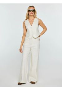 Big-Star - Kamizelka damska garniturowa lniana w prążek kremowa Kinniav 102. Okazja: na co dzień, do pracy, na spotkanie biznesowe. Kolor: kremowy. Materiał: len. Wzór: prążki. Styl: casual, biznesowy, elegancki #1